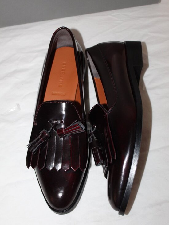 Everlane Shoes - NWB Everlane Cordovan Tassel Fringe Loafers Flats Slip Ons Leather 9.5